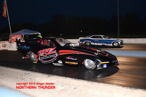 Jeff Cameron - 'Magnolia Missile' (near lane) vs Jordan Ballew - 'Ballew Thunder' (far lane)